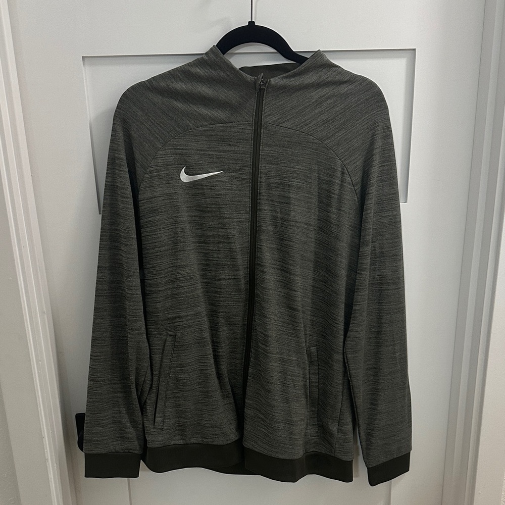 Nike Men's Dri-Fit Slimfit Performance Jacket